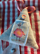 Load image into Gallery viewer, Guinea fabric hanger kits